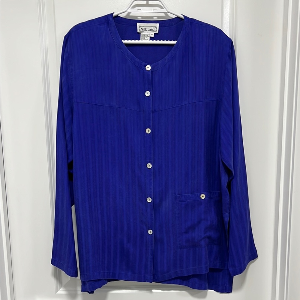 SilkLand Violet Button-Up Blouse